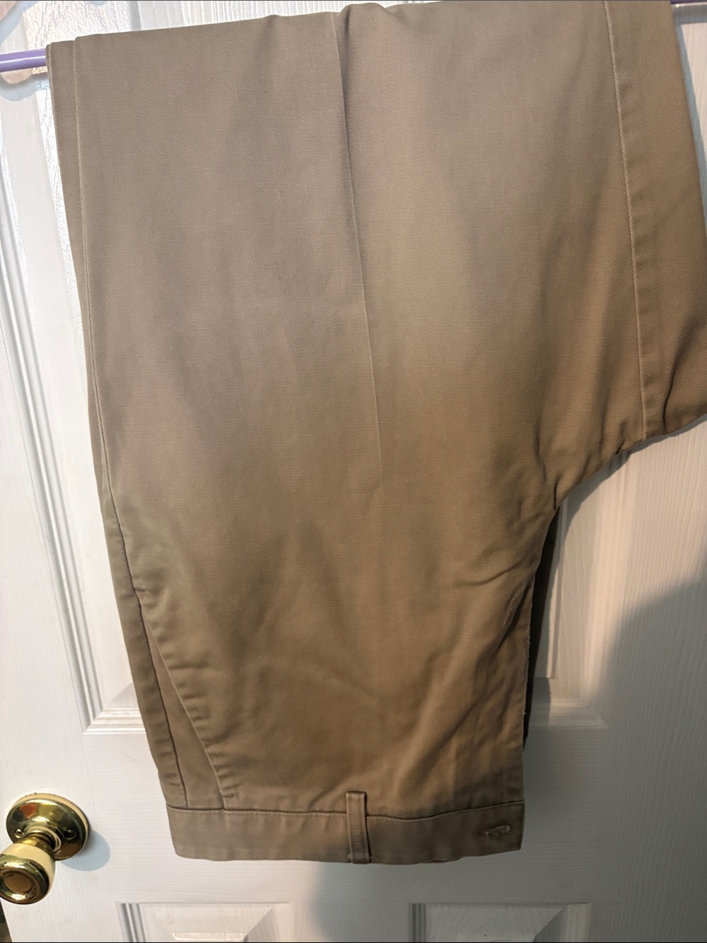 Dockers Men's Straight Fit Chinos in Khaki